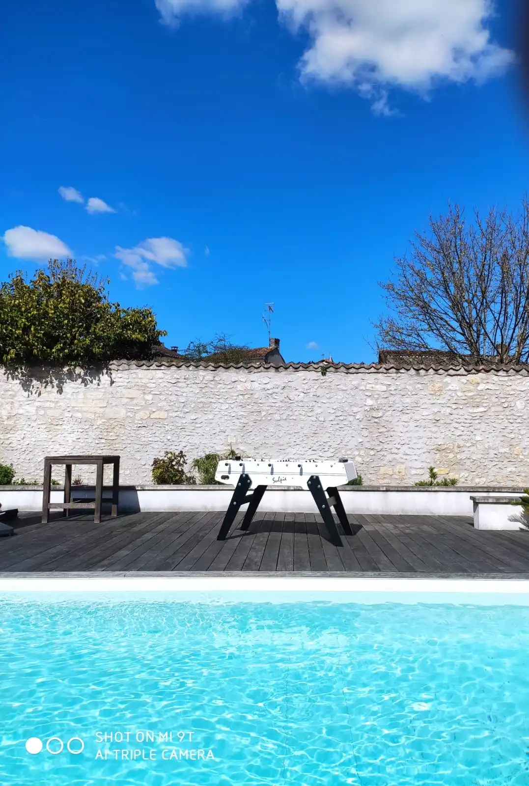 baby-foot d'extèrieur , babyfoot Sulpie piscine et terrasse