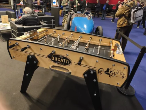 baby-foot Bugatti club France x Sulpie - salon Rétromobile 2026